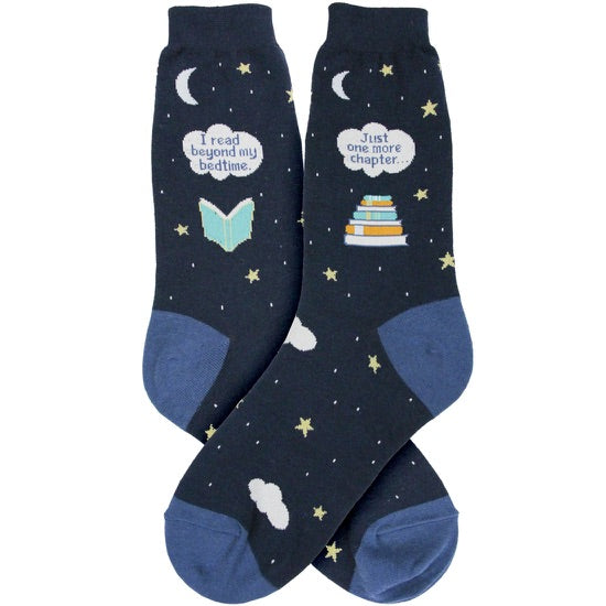 I Read Beyond My Bedtime Women's Crew Socks